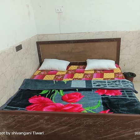 Rama'S Residency Leilighet Ayodhya Eksteriør bilde